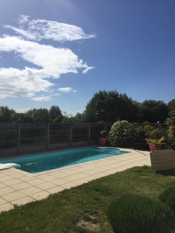 Maison Moderne Avec Piscine Chauffee Dans La Baie Du Mont St Michel 200M2 Yquelon Zewnętrze zdjęcie