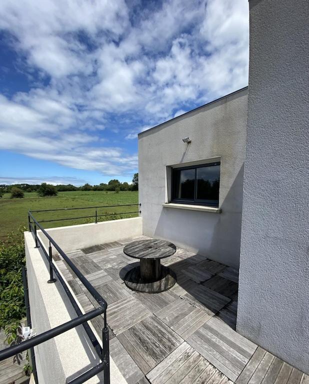 Maison Moderne Avec Piscine Chauffee Dans La Baie Du Mont St Michel 200M2 Yquelon Zewnętrze zdjęcie